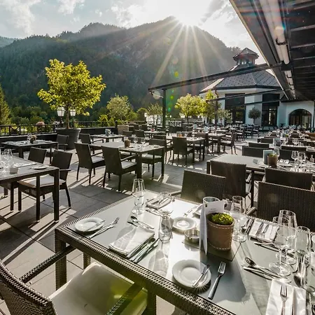 Brandlhof * ザールフェルデン・アム・シュタイナーネン・メアー